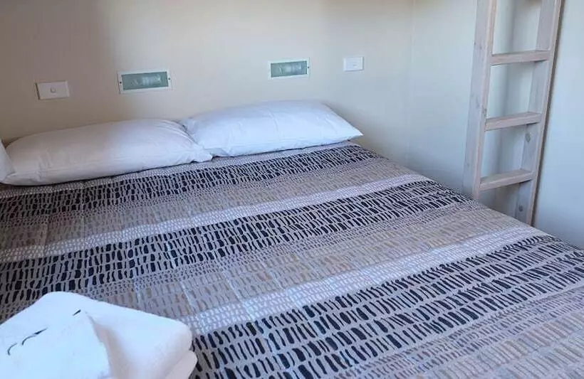 استراحتگاه Nrma Shellharbour Beachside Holiday Park