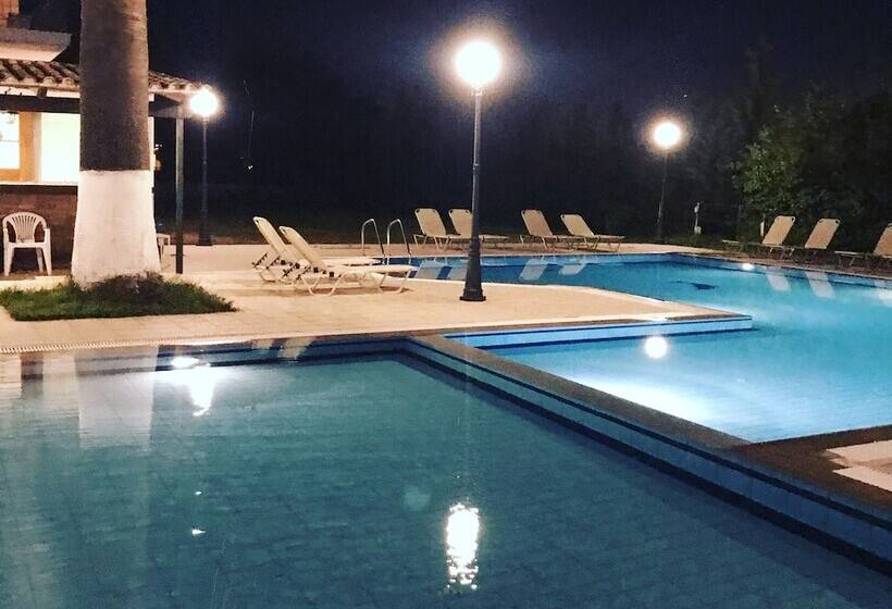 Banos Apartments And Swimming  Pool