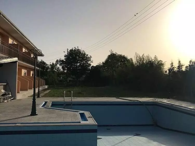 Banos Apartments And Swimming Pool