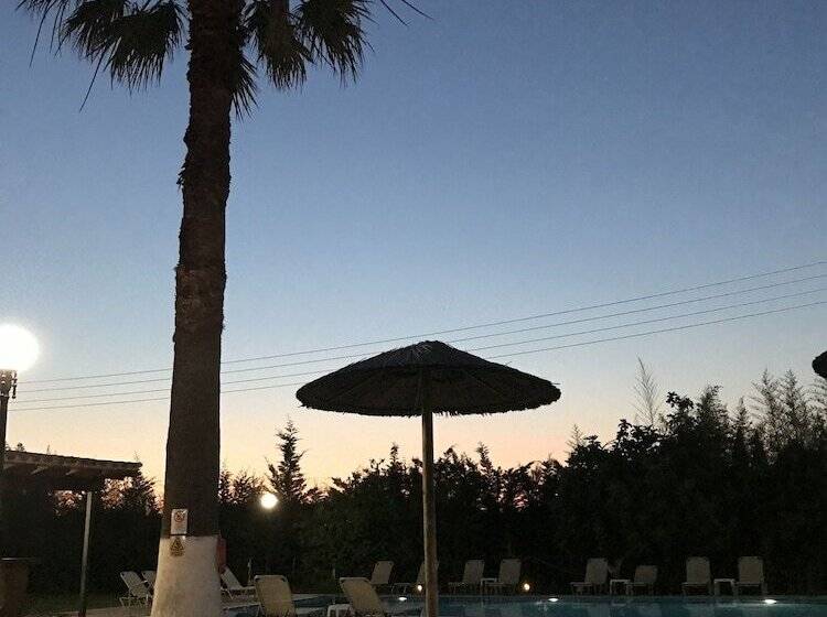 Banos Apartments And Swimming  Pool