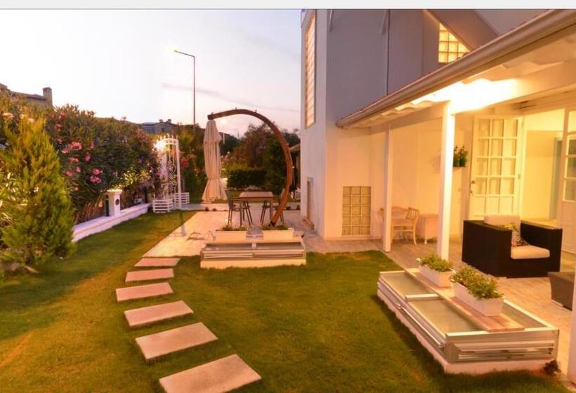 فندق Venezia Alacati By Nobela