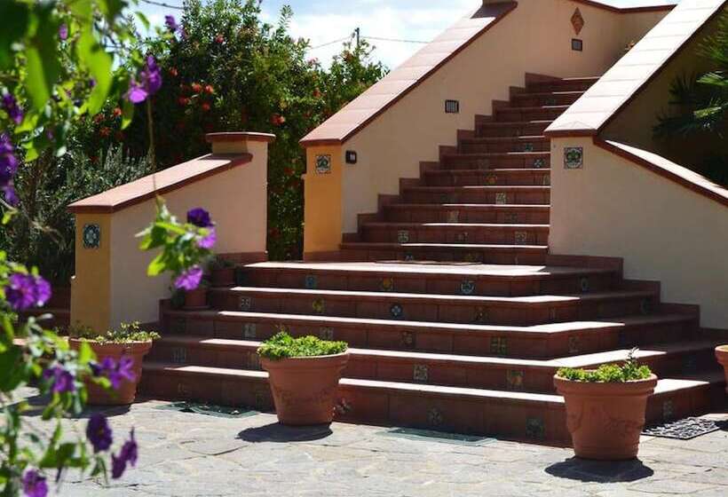 Bed and Breakfast Suite Glicine Bb S Elia