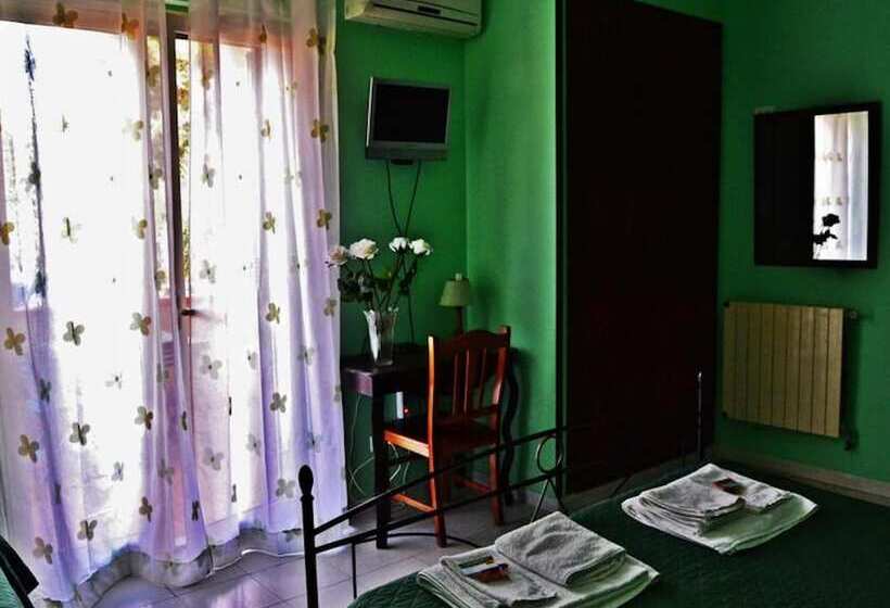 Bed and Breakfast Suite Glicine Bb S Elia