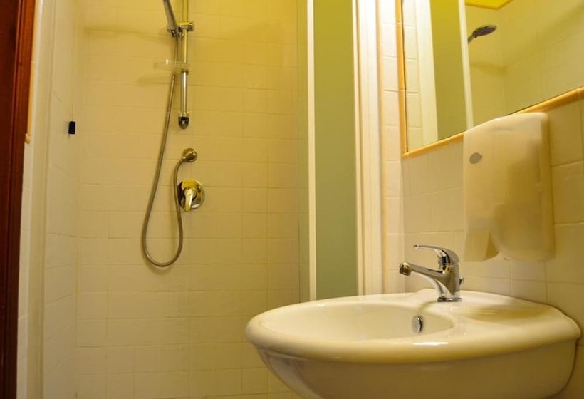 Bed and Breakfast Suite Glicine Bb S Elia