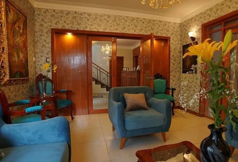 Gatsby Hotel Collection