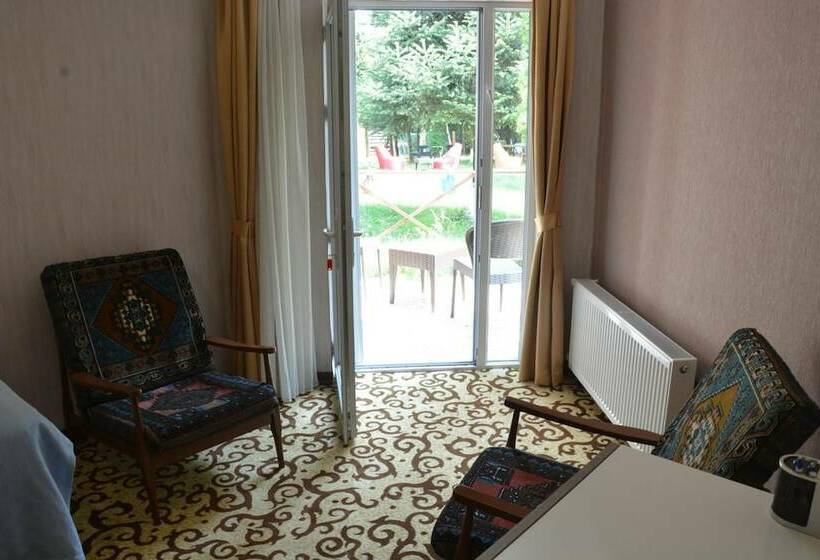 酒店 Alex Village Life