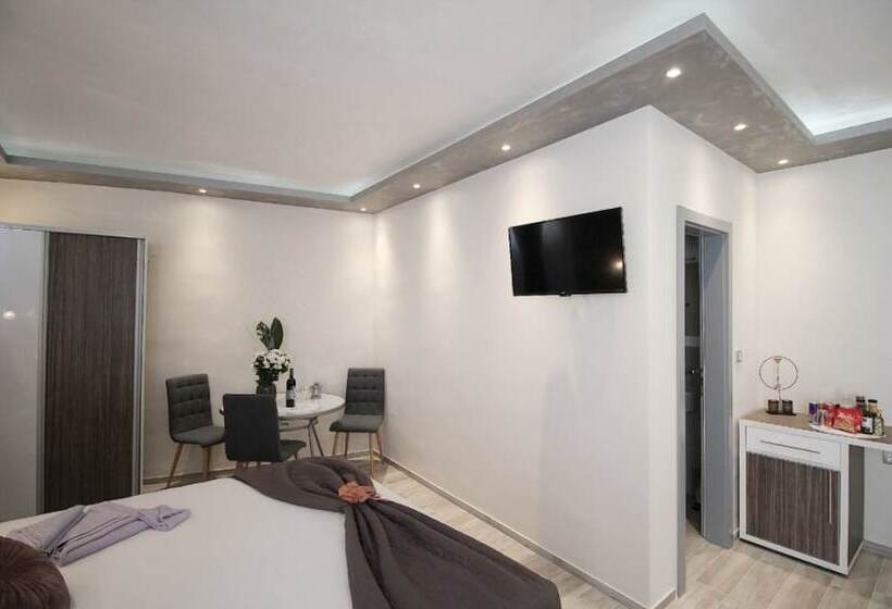 پانسیون Alessio Premium Rooms   Superior Room 3