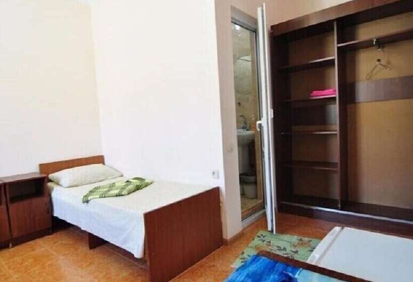 پانسیون Guest House Feliks