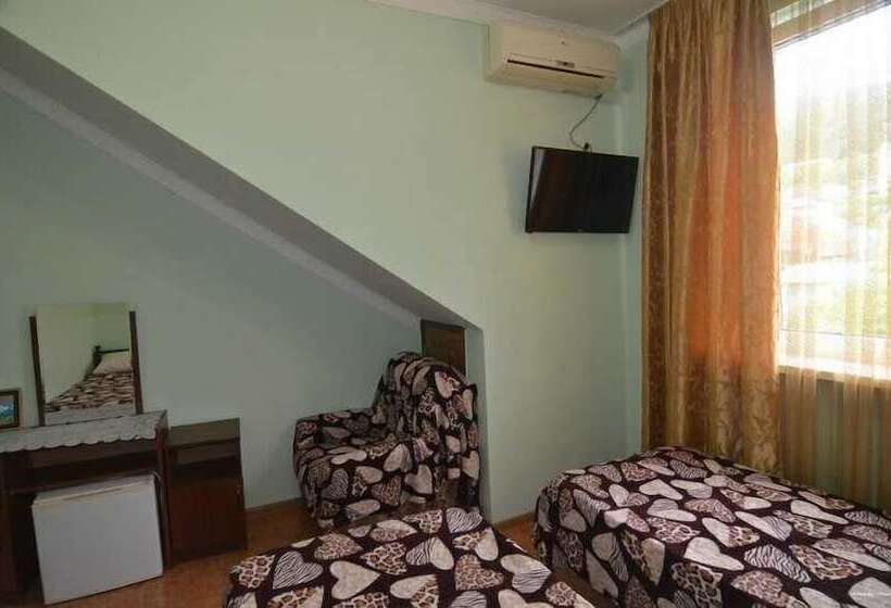 پانسیون Guest House Feliks