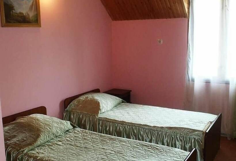 پانسیون Guest House Feliks