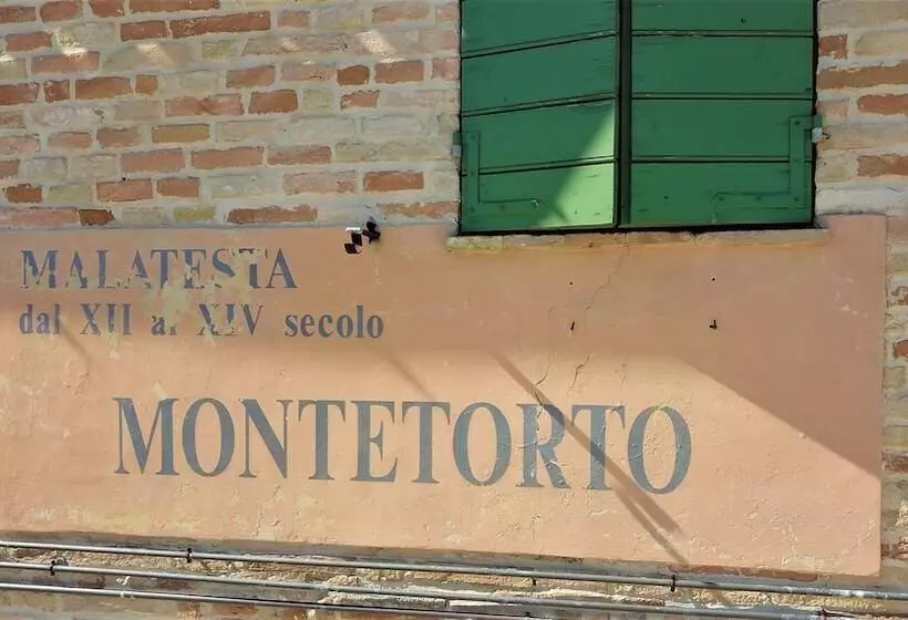 Hotelli Ancient Farmhouse With Winery Xiv Century