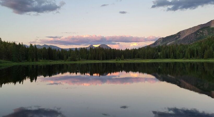 Отель Kendall Mountain Lodge