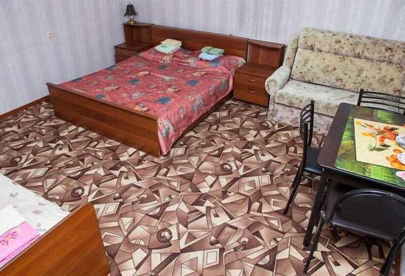 פנסיון Guest House  Alina On Lenin Street