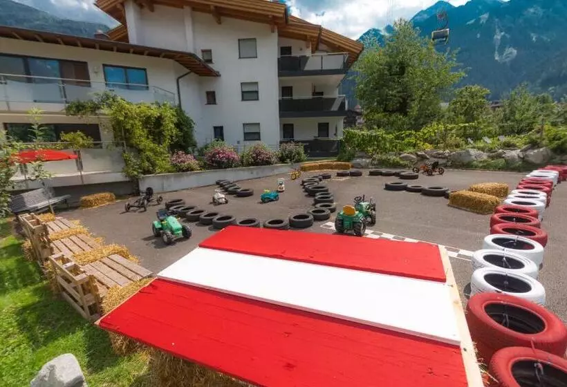 Apart Central – Premium Mountain&garden