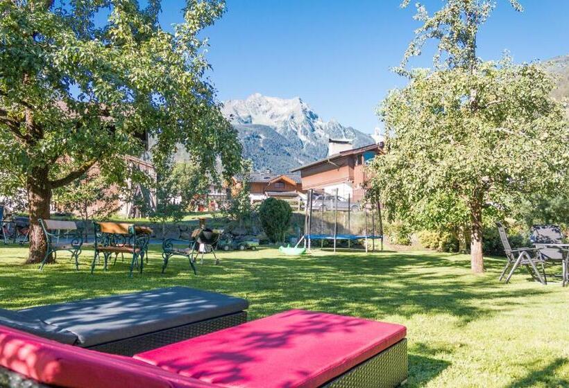 Apart Central – Premium Mountain&garden