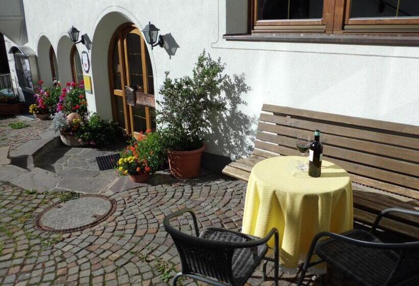 Aparthotel Garni Am Johannesbrunnen