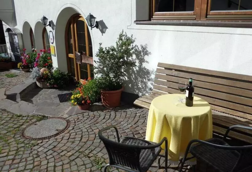 Aparthotel Garni Am Johannesbrunnen