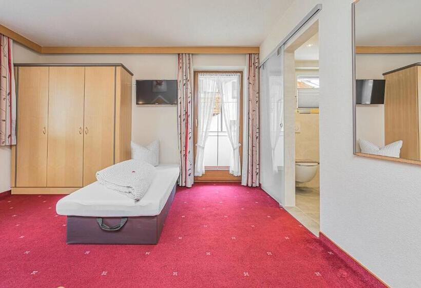 ベッドアンドブレックファースト Garni Vierjahreszeiten