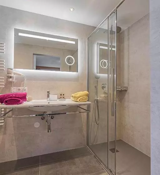 مبيت وإفطار Garni Vierjahreszeiten