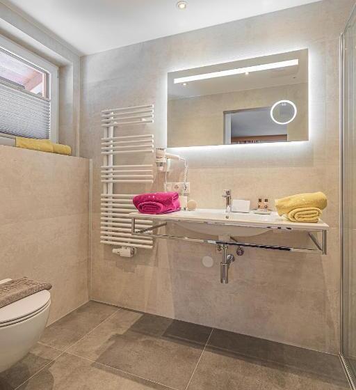 ベッドアンドブレックファースト Garni Vierjahreszeiten