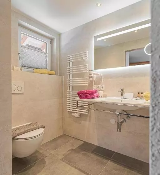 مبيت وإفطار Garni Vierjahreszeiten