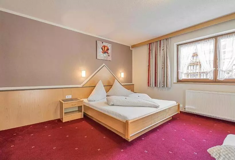 مبيت وإفطار Garni Vierjahreszeiten