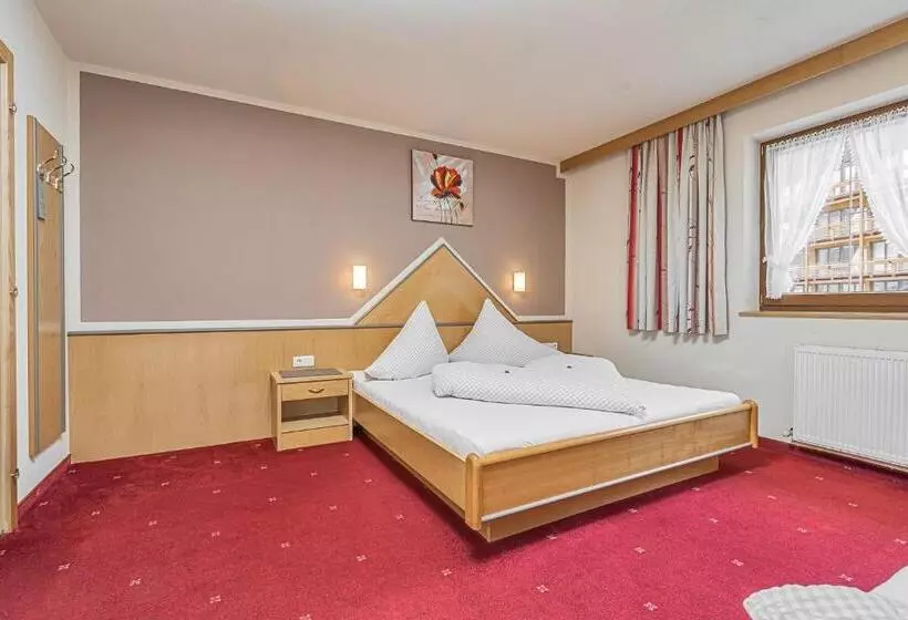 مبيت وإفطار Garni Vierjahreszeiten