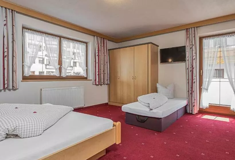 مبيت وإفطار Garni Vierjahreszeiten