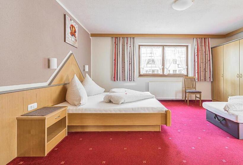 ベッドアンドブレックファースト Garni Vierjahreszeiten