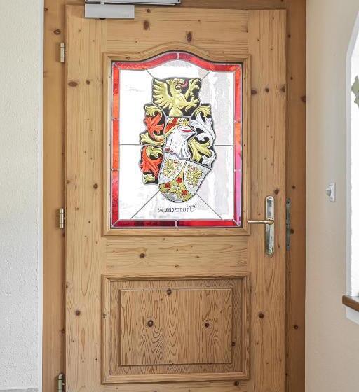 ベッドアンドブレックファースト Garni Vierjahreszeiten