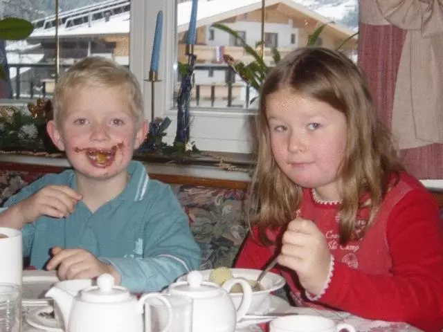 تختخواب و صبحانه Pension Steiner