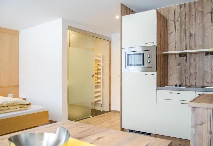 ベッドアンドブレックファースト Ferienhaus Waldner