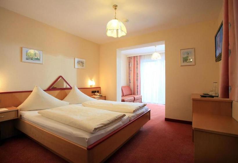 تختخواب و صبحانه Wellness Pension Hollaus