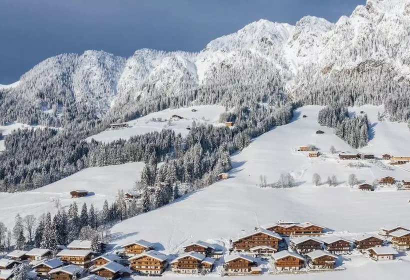 בית מלון כפרי Alphof Alpbach