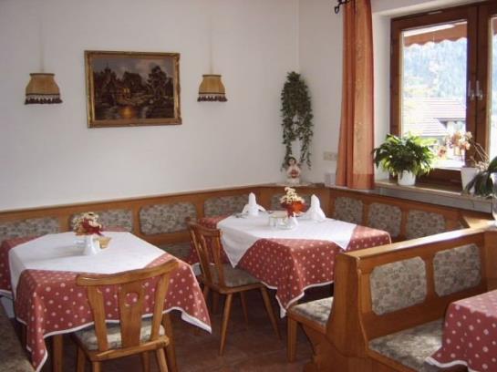 Отель Christina