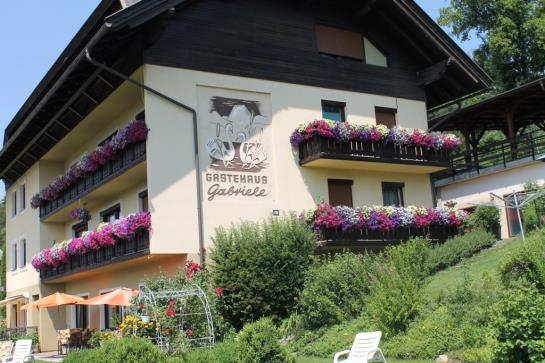 צימר Gabriele Plus Pension