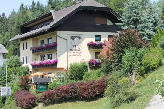 Bed & Breakfast Gabriele Plus Pension