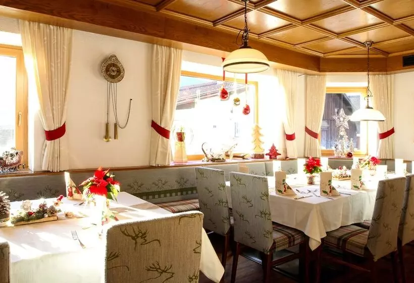 ホテル Gasthof Zum Schwanen