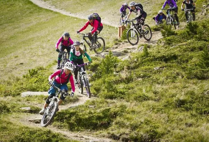 בית מלון כפרי Gasthof Zum Stern