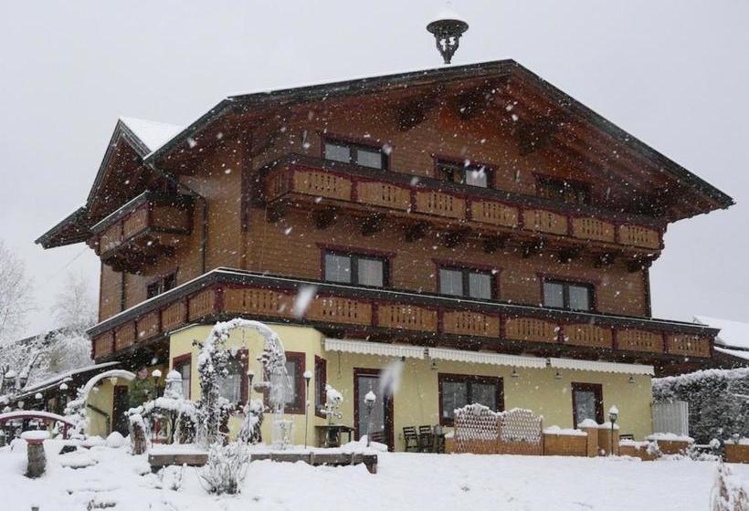 ホテル Landhaus Aubauerngut