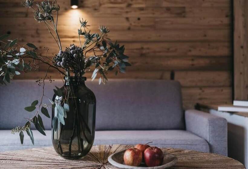 Отель Vaya Pfunds