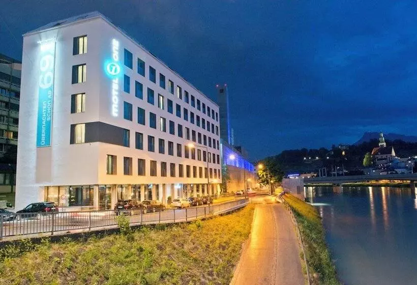 Motel One Salzburg Mirabell