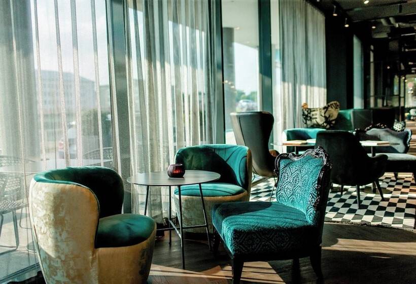 Motel One Salzburg Mirabell