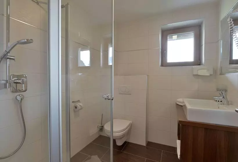 펜션 Gasthof Jäger Zillertal