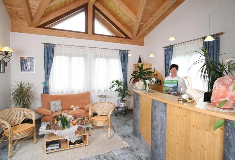 بنسيون Gästehaus Ortner