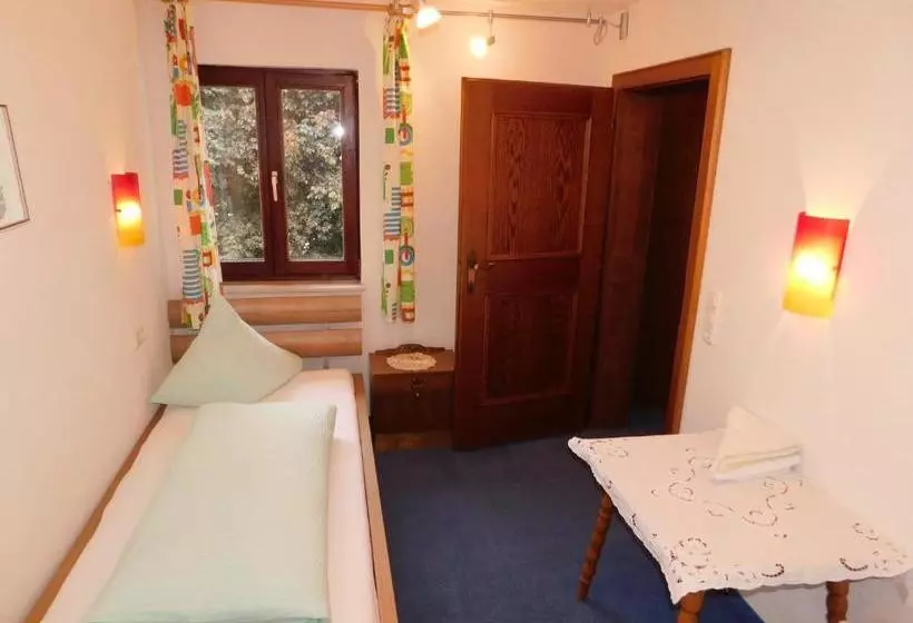 פנסיון Gästehaus Zugspitzblick