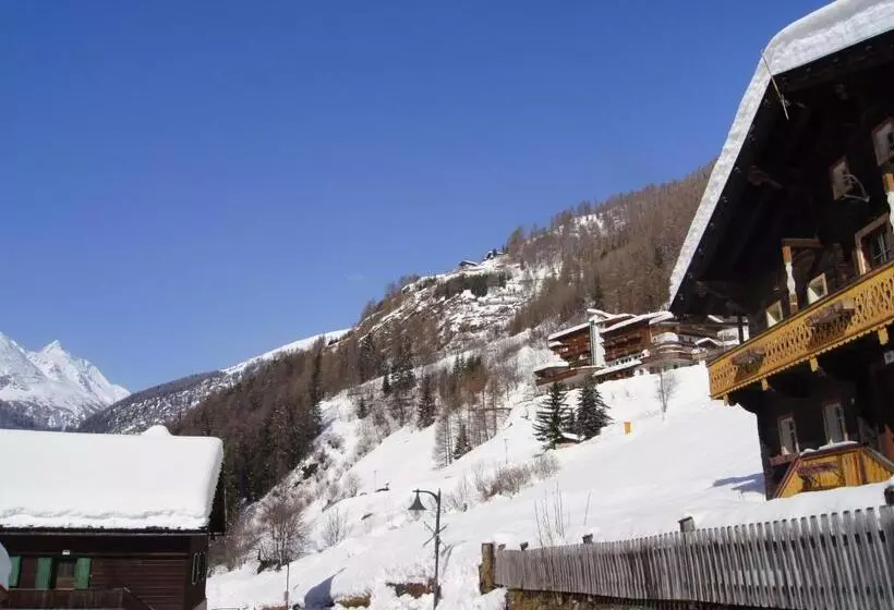 Alpin Panoramahotel Lärchenhof