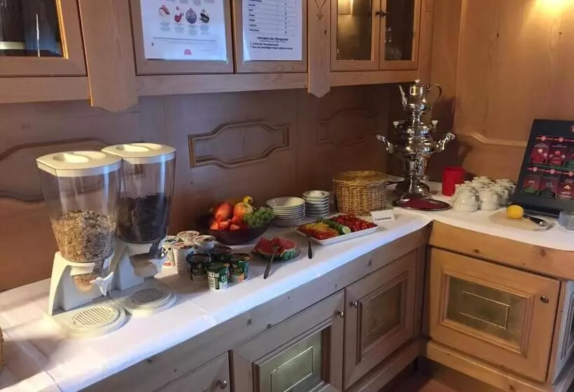 住宿加早餐 Pension Wörndl