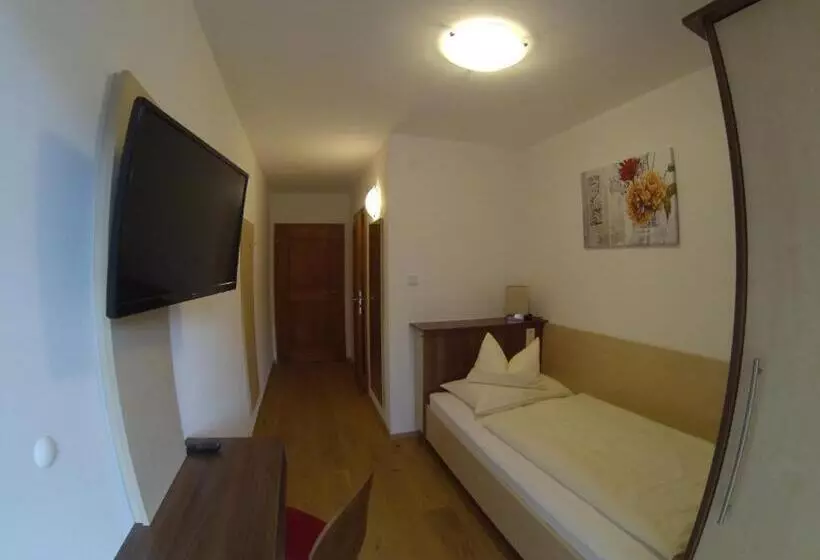 住宿加早餐 Pension Wörndl