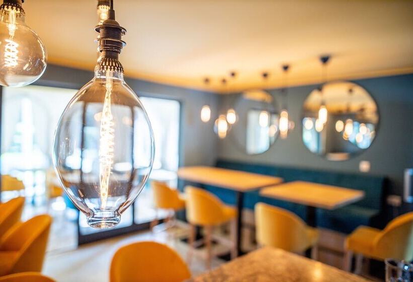 Boutiquehotel Caravella Velden By S4y